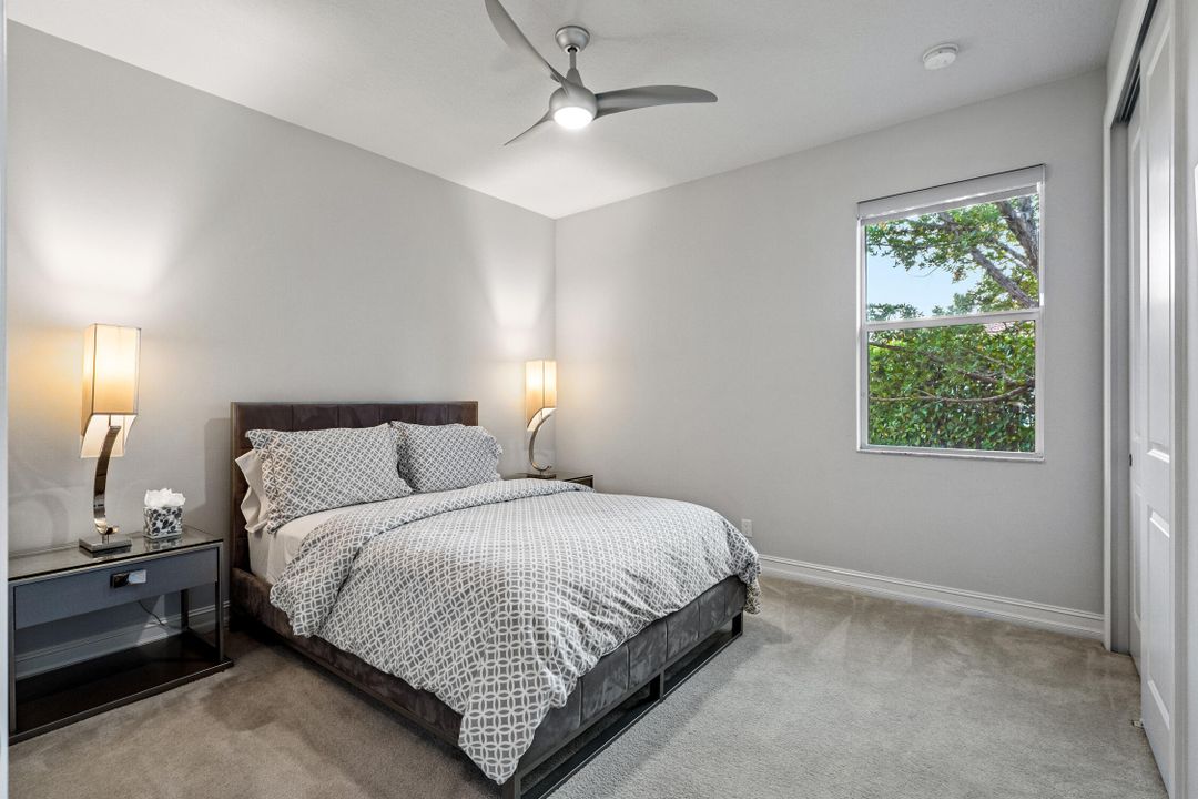 Active With Contract: $2,050,000 (3 beds, 3 baths, 2640 Square Feet)