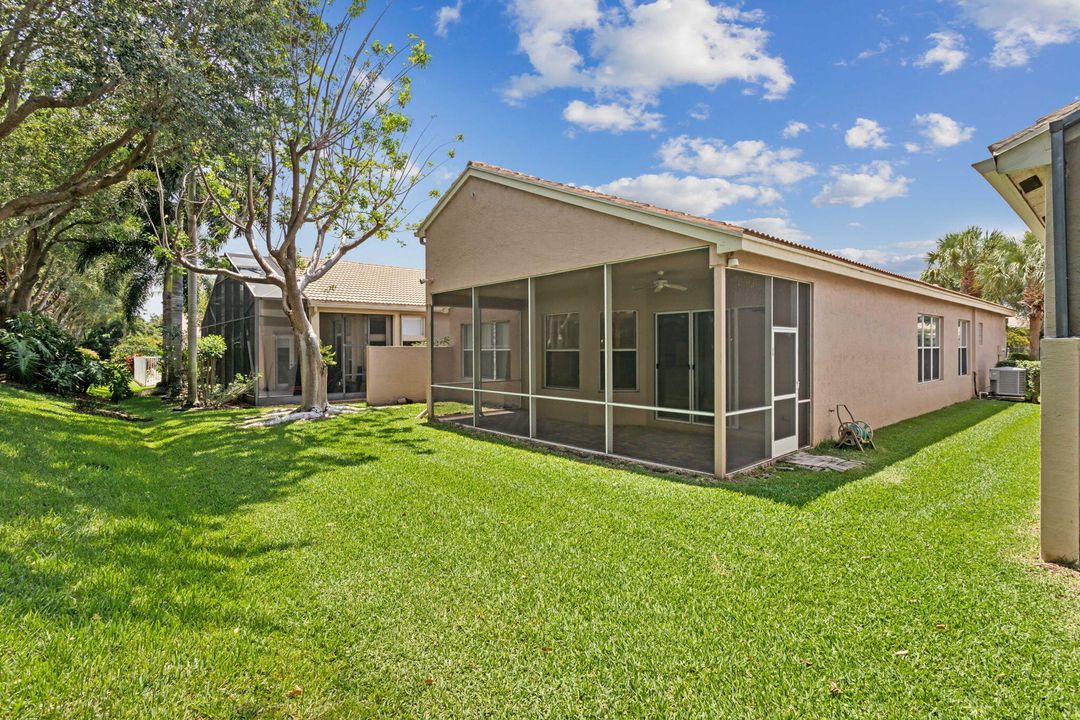 For Sale: $585,000 (3 beds, 2 baths, 2057 Square Feet)