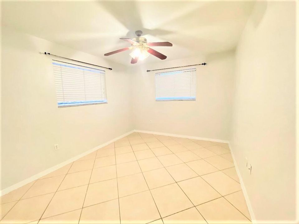 For Rent: $3,700 (3 beds, 2 baths, 1892 Square Feet)