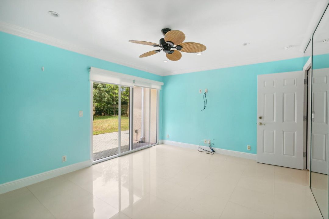 Active With Contract: $555,000 (4 beds, 2 baths, 1918 Square Feet)