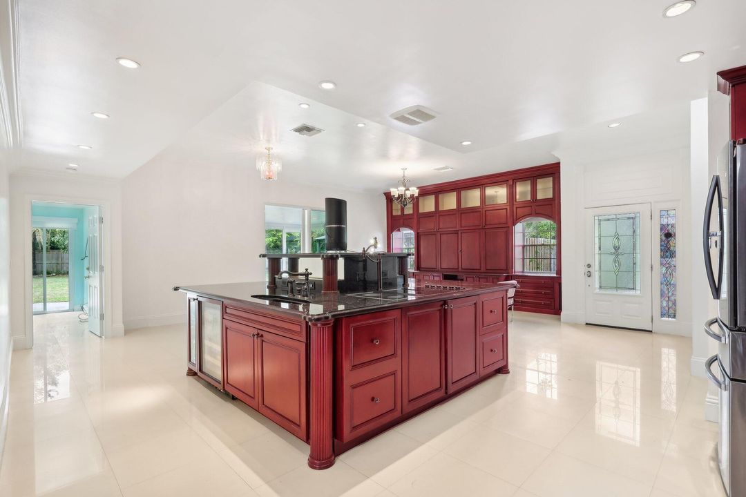 Active With Contract: $555,000 (4 beds, 2 baths, 1918 Square Feet)