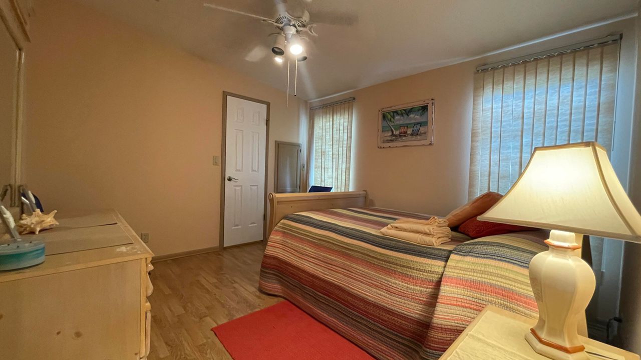 For Rent: $2,200 (2 beds, 2 baths, 1525 Square Feet)