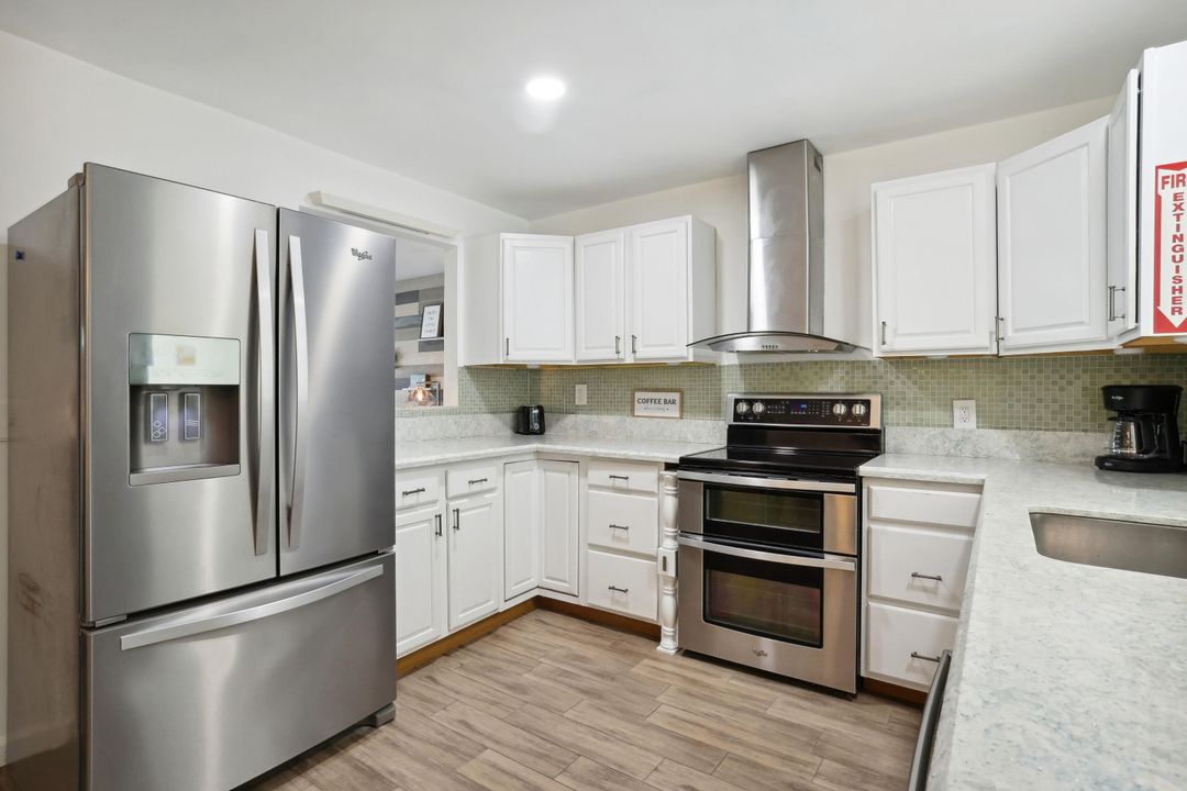 Active With Contract: $665,000 (3 beds, 2 baths, 1435 Square Feet)
