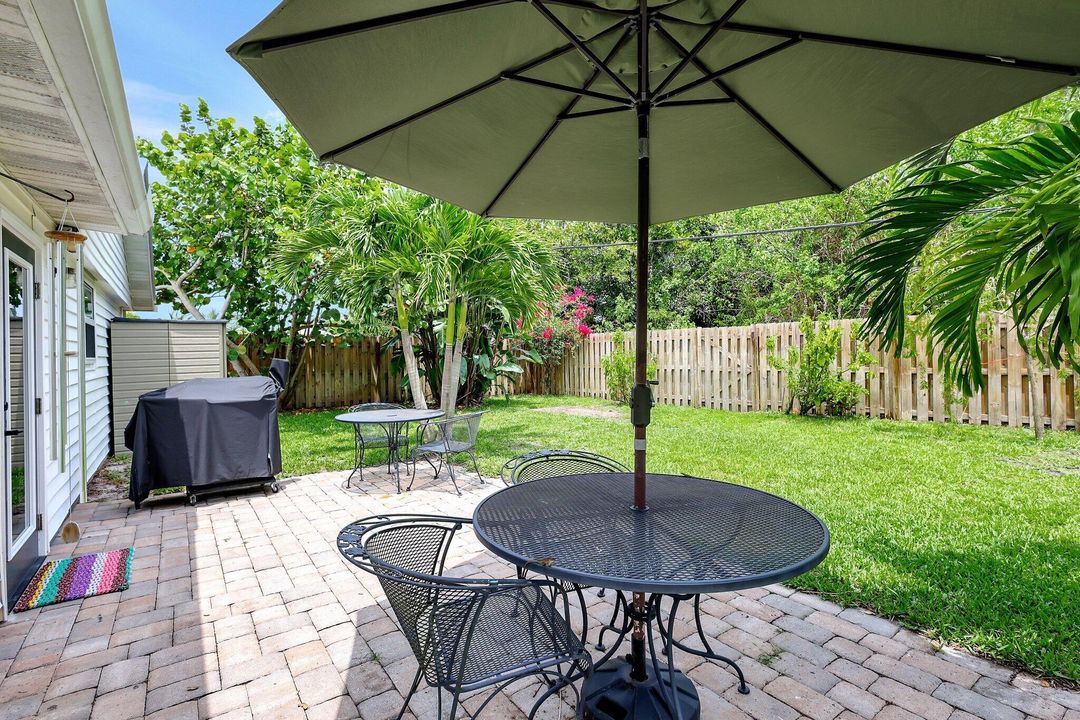 For Sale: $455,000 (3 beds, 2 baths, 1575 Square Feet)