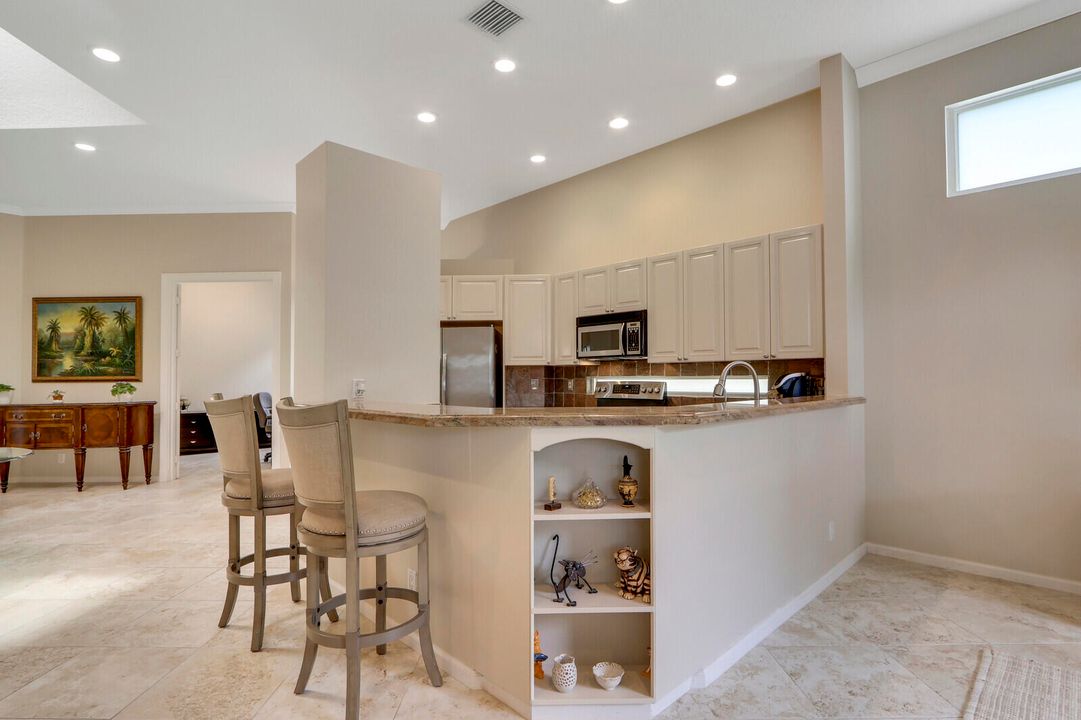 For Sale: $579,900 (3 beds, 2 baths, 1720 Square Feet)