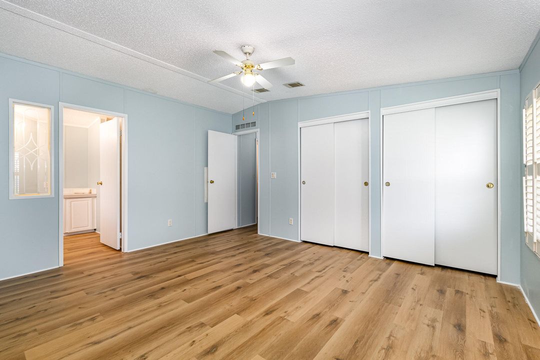 For Sale: $200,000 (2 beds, 2 baths, 1296 Square Feet)