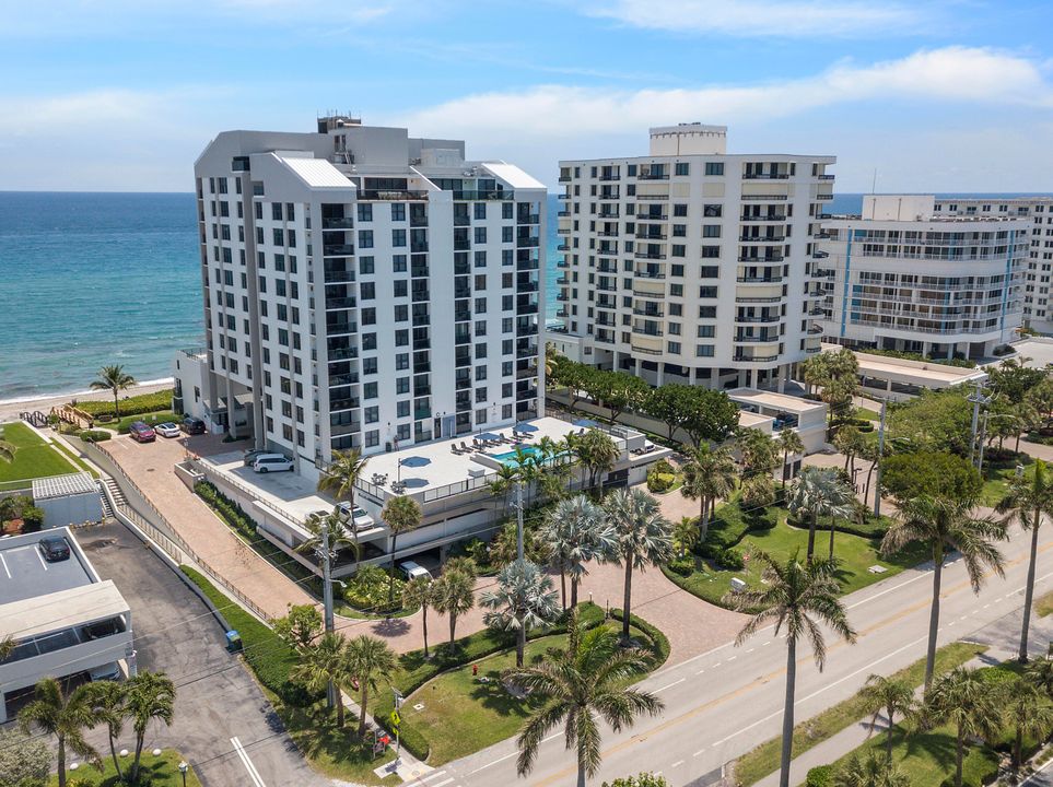 For Sale: $1,390,000 (3 beds, 2 baths, 1852 Square Feet)