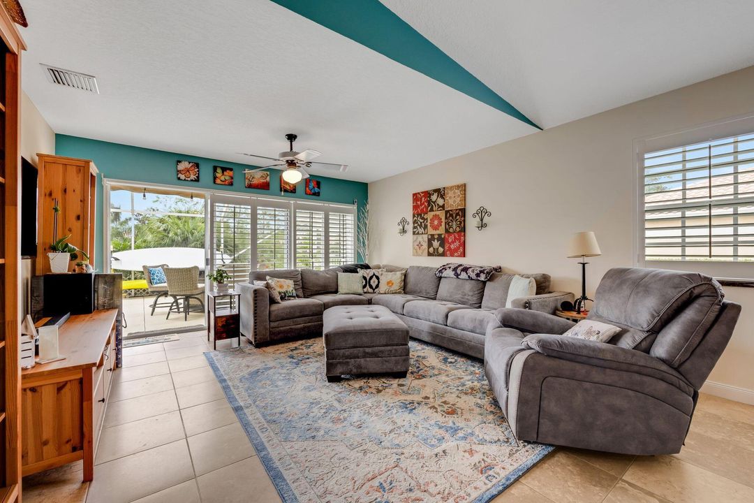 For Sale: $548,000 (2 beds, 2 baths, 1680 Square Feet)