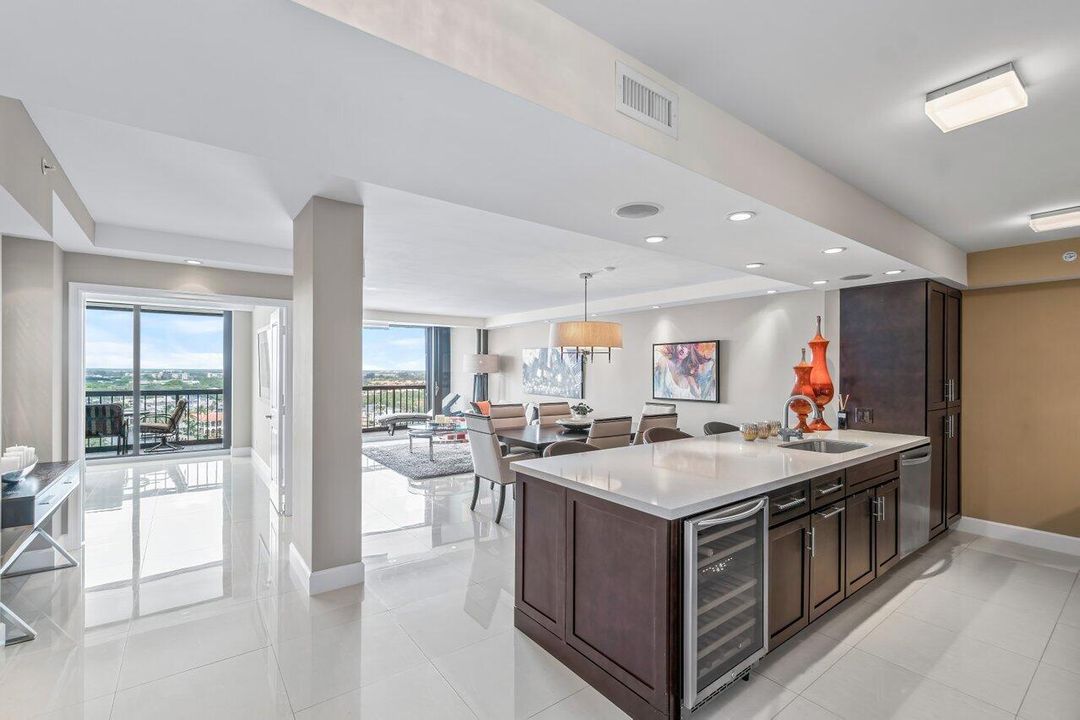 Active With Contract: $1,250,000 (2 beds, 2 baths, 1500 Square Feet)