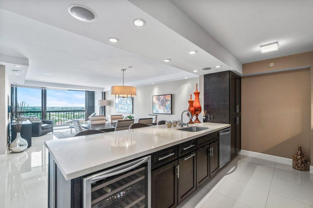 Active With Contract: $1,250,000 (2 beds, 2 baths, 1500 Square Feet)