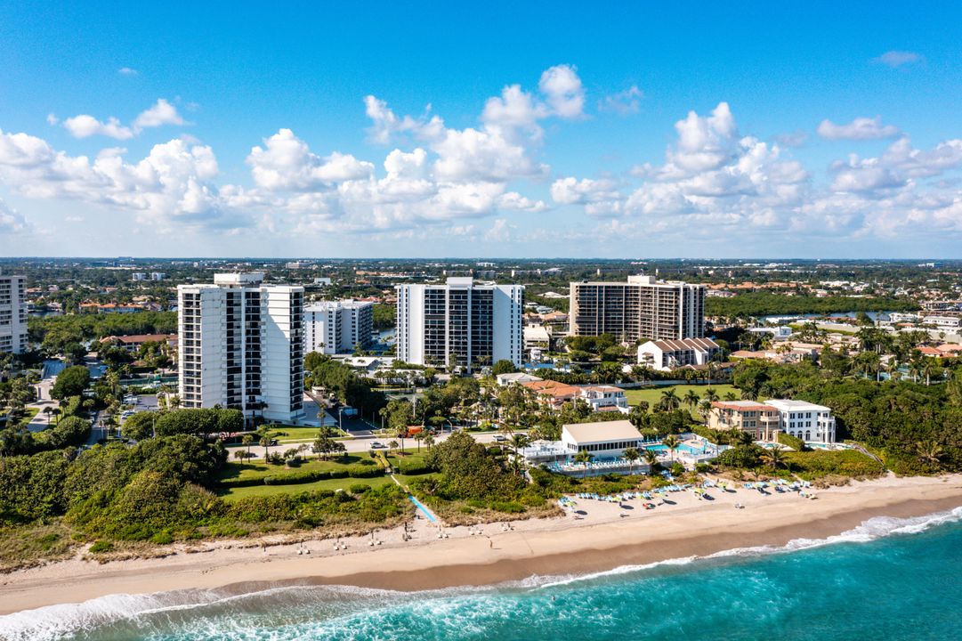 Active With Contract: $1,250,000 (2 beds, 2 baths, 1500 Square Feet)