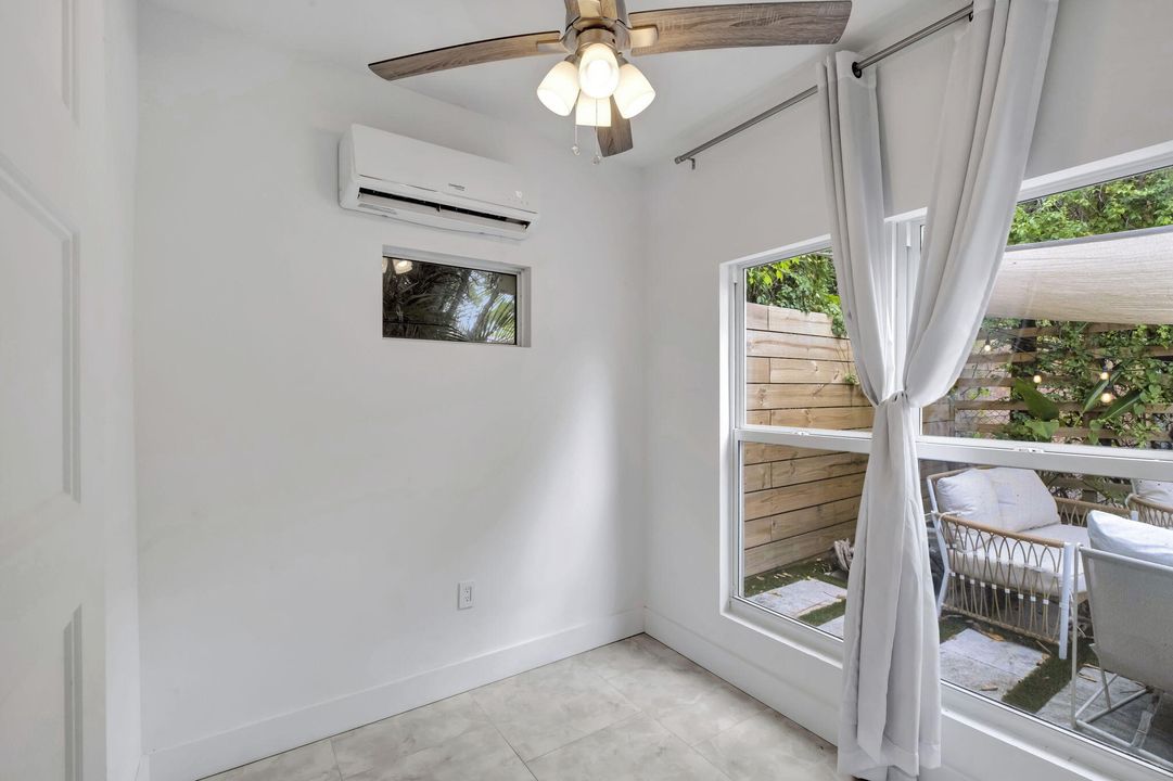 Active With Contract: $6,000 (3 beds, 3 baths, 1703 Square Feet)