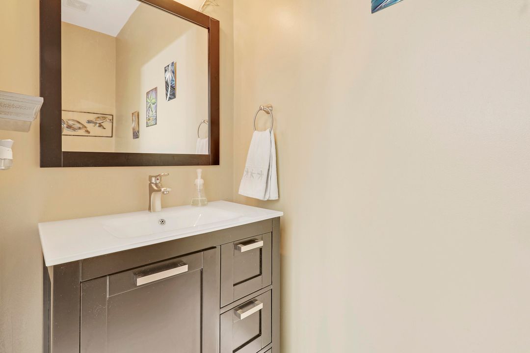 Active With Contract: $3,500 (3 beds, 2 baths, 1668 Square Feet)