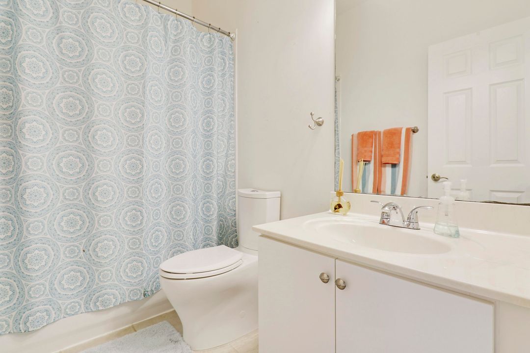 Active With Contract: $3,500 (3 beds, 2 baths, 1668 Square Feet)