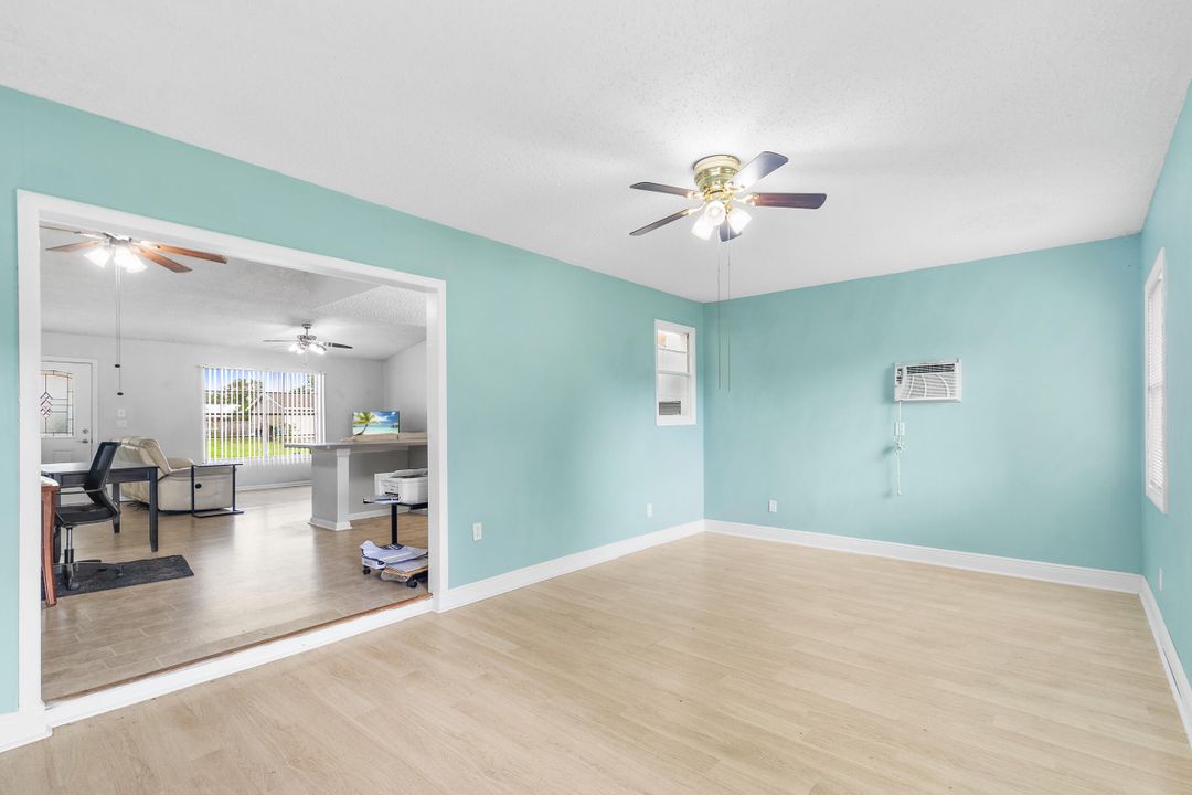 For Sale: $359,900 (3 beds, 2 baths, 1336 Square Feet)