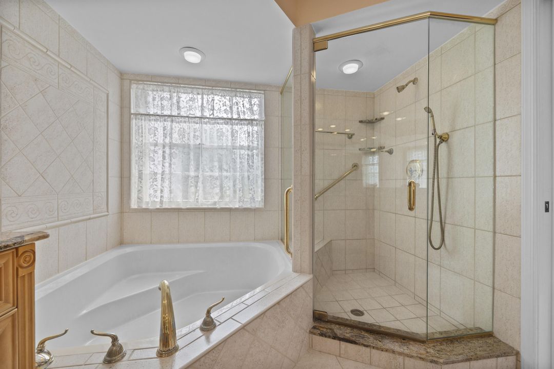 待售: $549,900 (2 贝兹, 2 浴室, 1464 平方英尺)