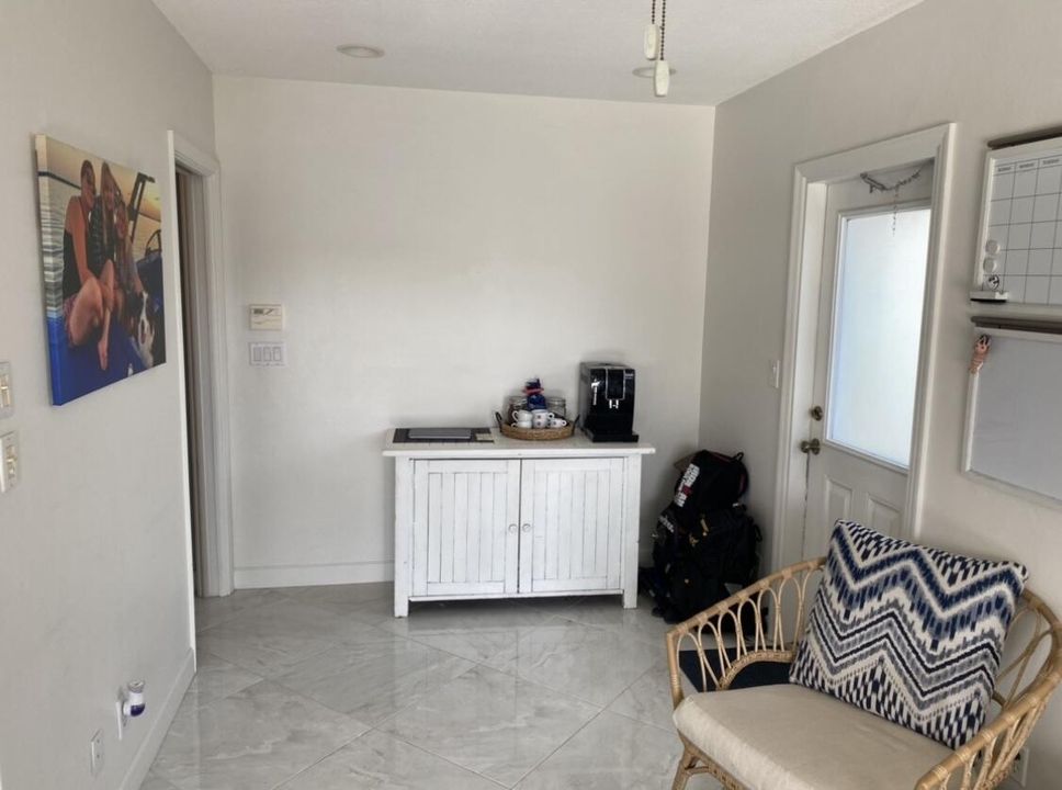 For Rent: $5,000 (2 beds, 2 baths, 1328 Square Feet)