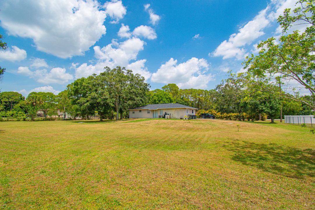 Active With Contract: $469,900 (3 beds, 2 baths, 1040 Square Feet)