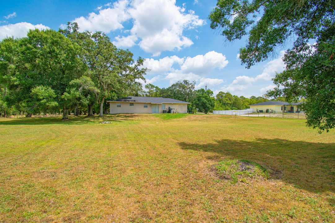 Active With Contract: $469,900 (3 beds, 2 baths, 1040 Square Feet)