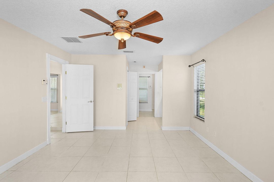 For Sale: $440,000 (3 beds, 2 baths, 1674 Square Feet)