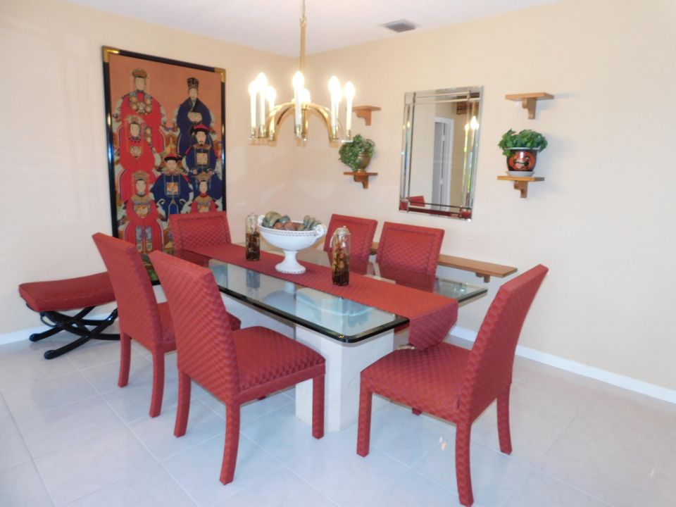 For Sale: $275,000 (3 beds, 2 baths, 1578 Square Feet)