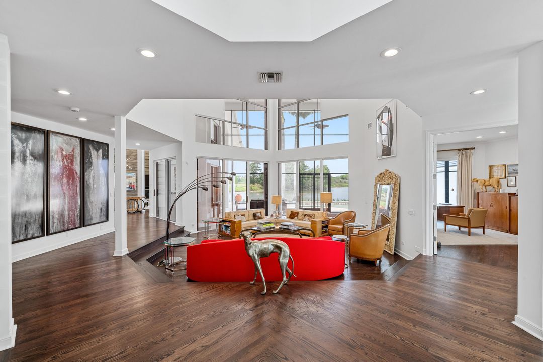 For Sale: $5,395,000 (5 beds, 6 baths, 5766 Square Feet)