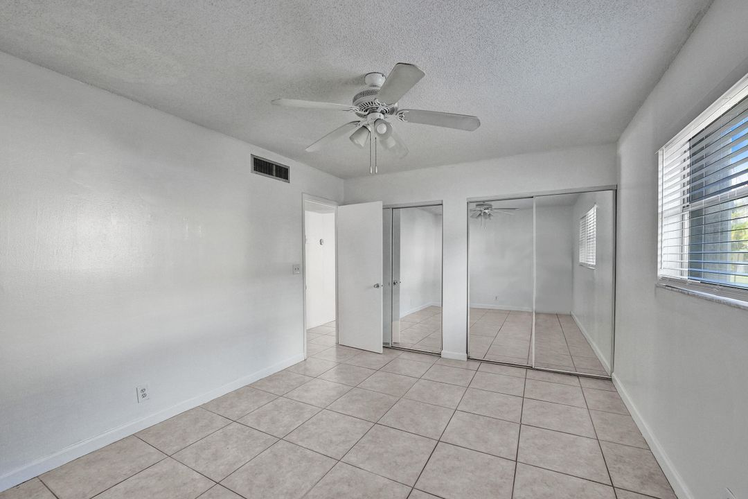 Active With Contract: $1,800 (2 beds, 1 baths, 840 Square Feet)