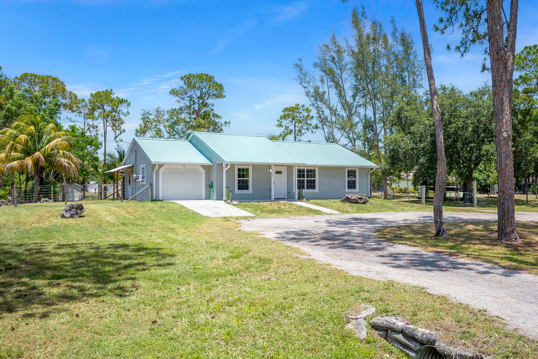 For Sale: $540,000 (3 beds, 2 baths, 1176 Square Feet)