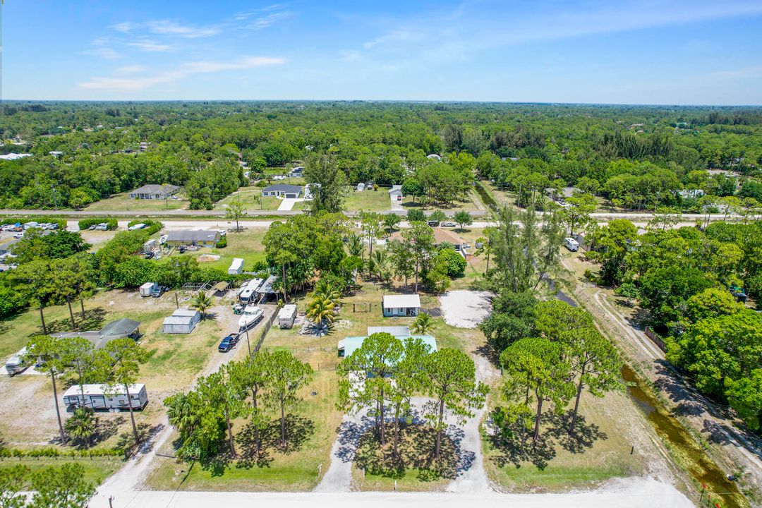 For Sale: $540,000 (3 beds, 2 baths, 1176 Square Feet)