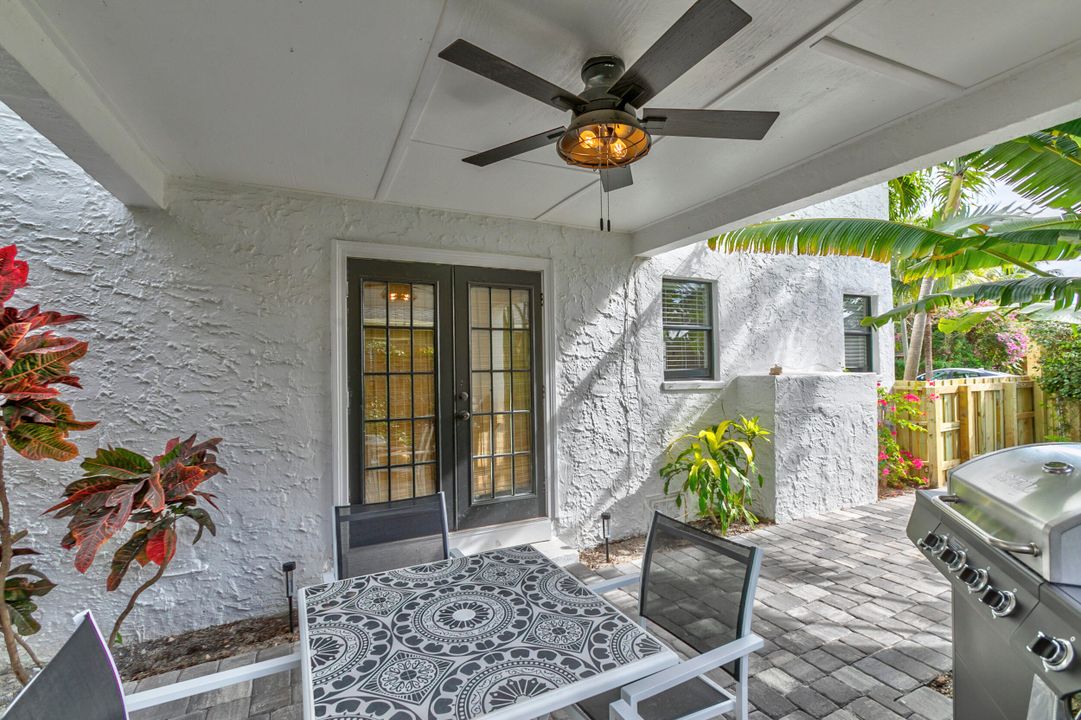 Active With Contract: $3,495 (3 beds, 2 baths, 1686 Square Feet)