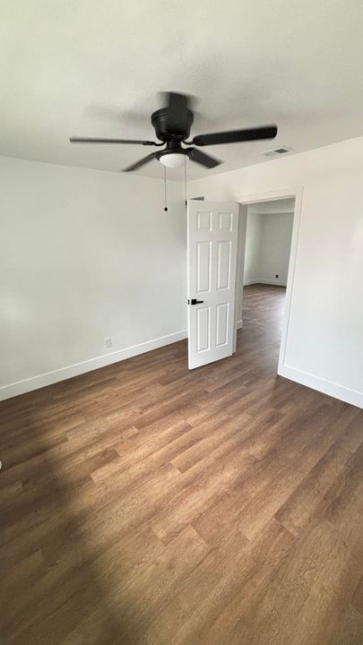 For Sale: $359,000 (3 beds, 1 baths, 1174 Square Feet)