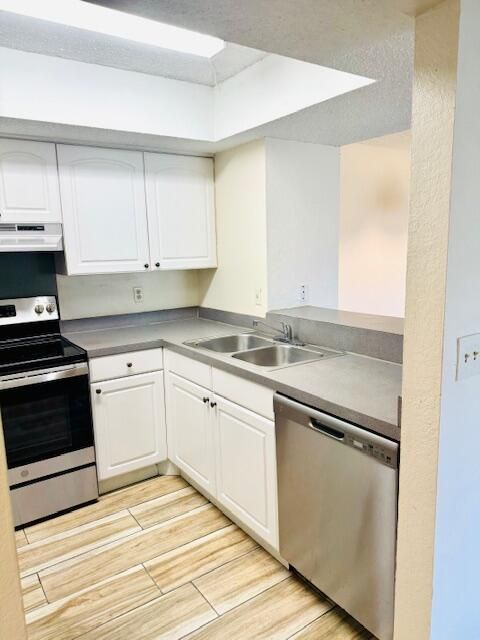 For Rent: $1,545 (1 beds, 1 baths, 705 Square Feet)