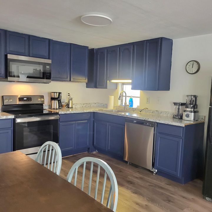 For Sale: $144,900 (2 beds, 2 baths, 1008 Square Feet)