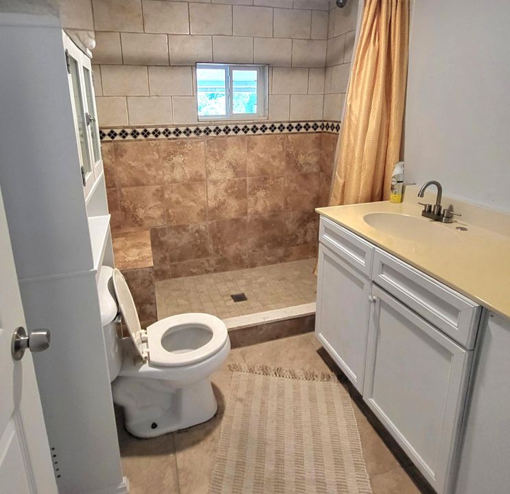 For Sale: $144,900 (2 beds, 2 baths, 1008 Square Feet)