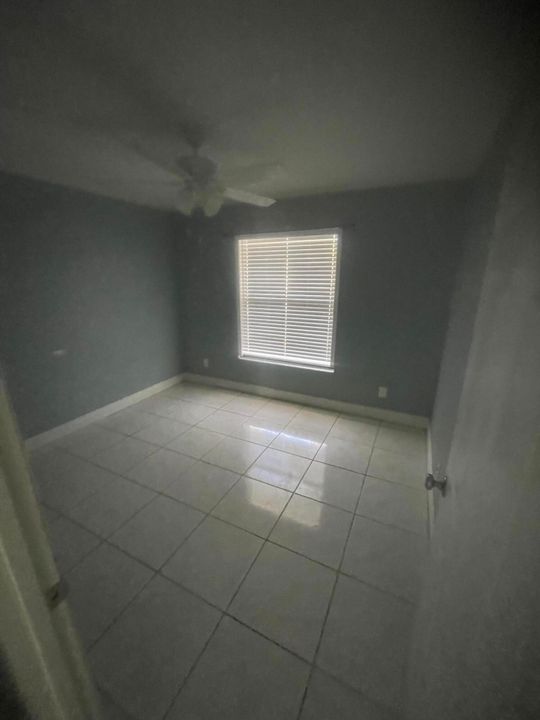 For Rent: $2,800 (3 beds, 2 baths, 1089 Square Feet)