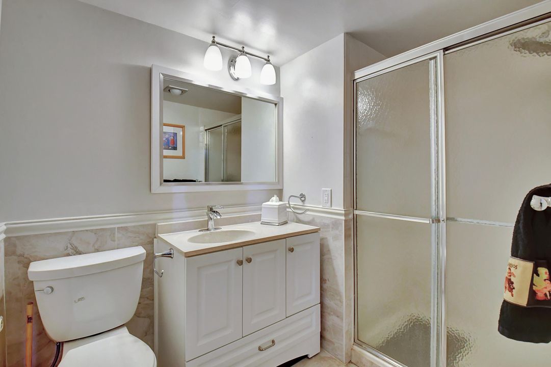 待售: $189,000 (2 贝兹, 2 浴室, 1429 平方英尺)
