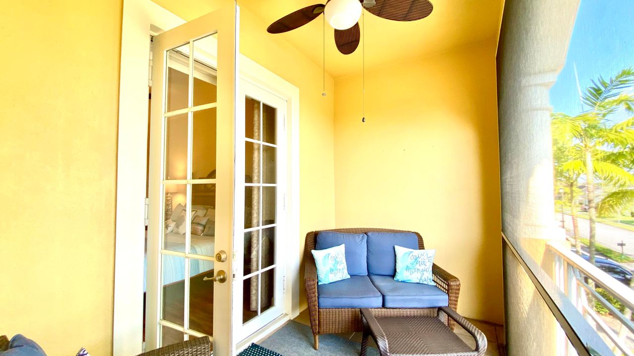 For Sale: $350,000 (2 beds, 2 baths, 1759 Square Feet)