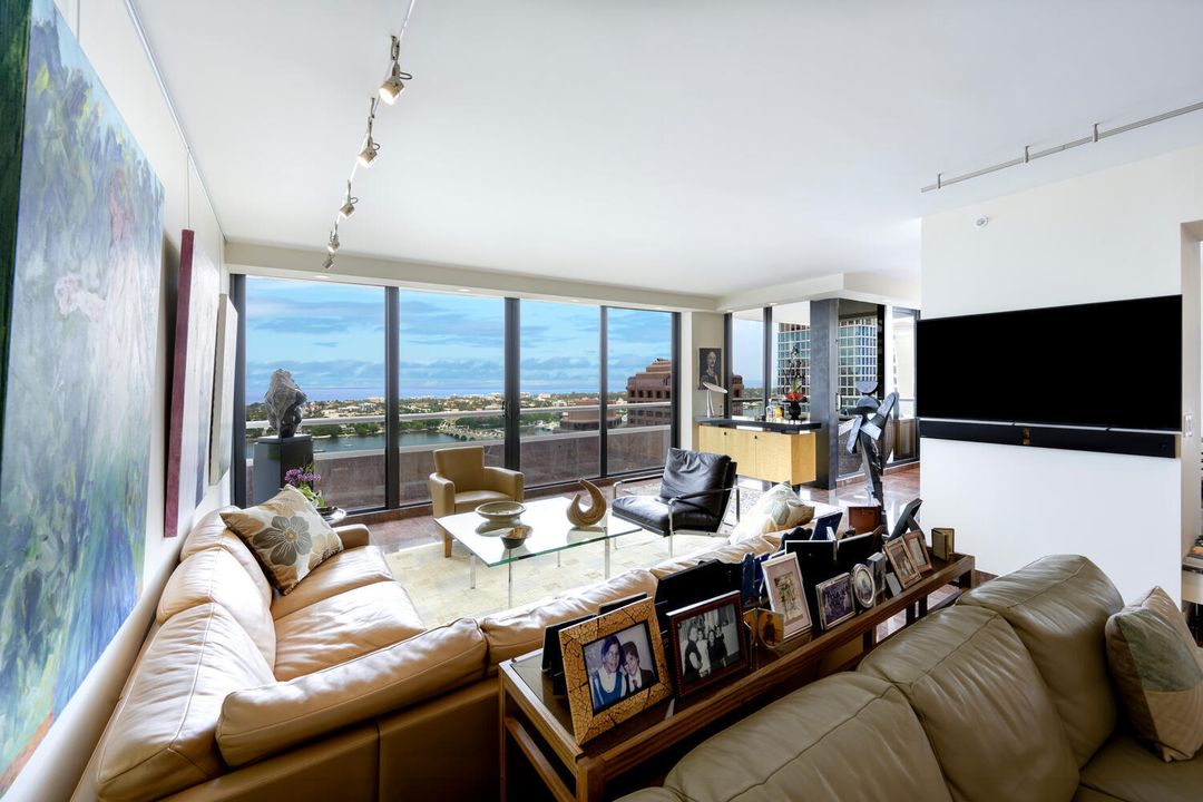 For Sale: $3,950,000 (2 beds, 2 baths, 2150 Square Feet)