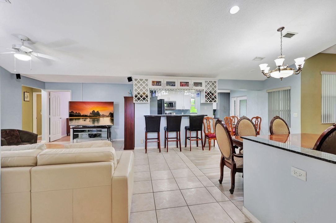 For Sale: $675,000 (4 beds, 2 baths, 2232 Square Feet)