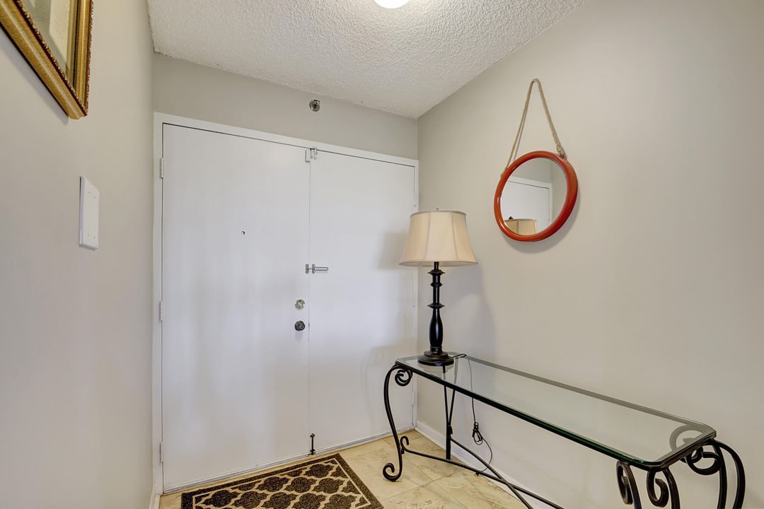 For Sale: $225,000 (3 beds, 2 baths, 1439 Square Feet)