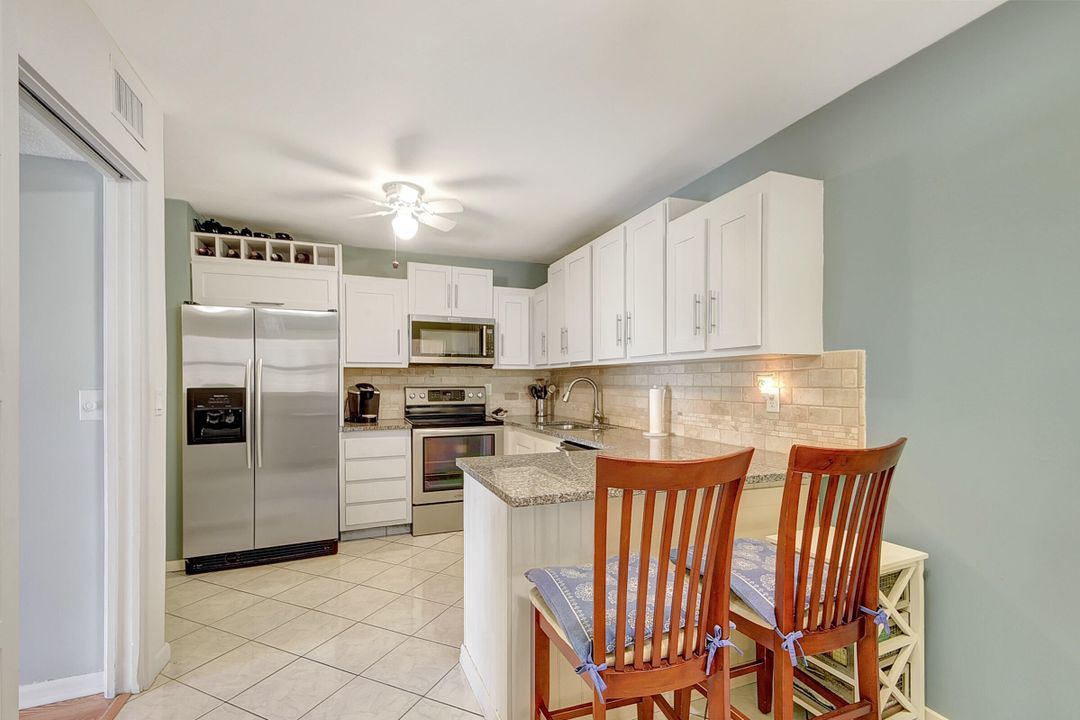 For Sale: $225,000 (3 beds, 2 baths, 1439 Square Feet)