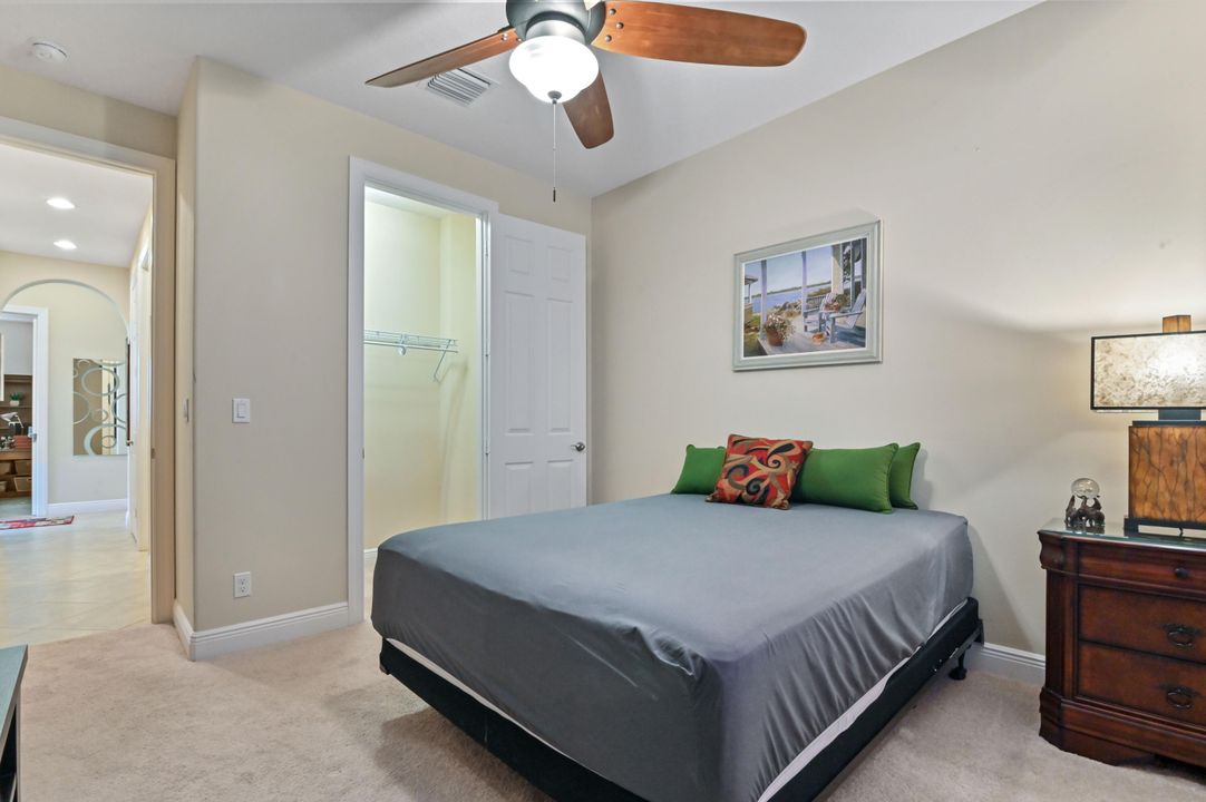 Active With Contract: $425,000 (2 beds, 2 baths, 1826 Square Feet)