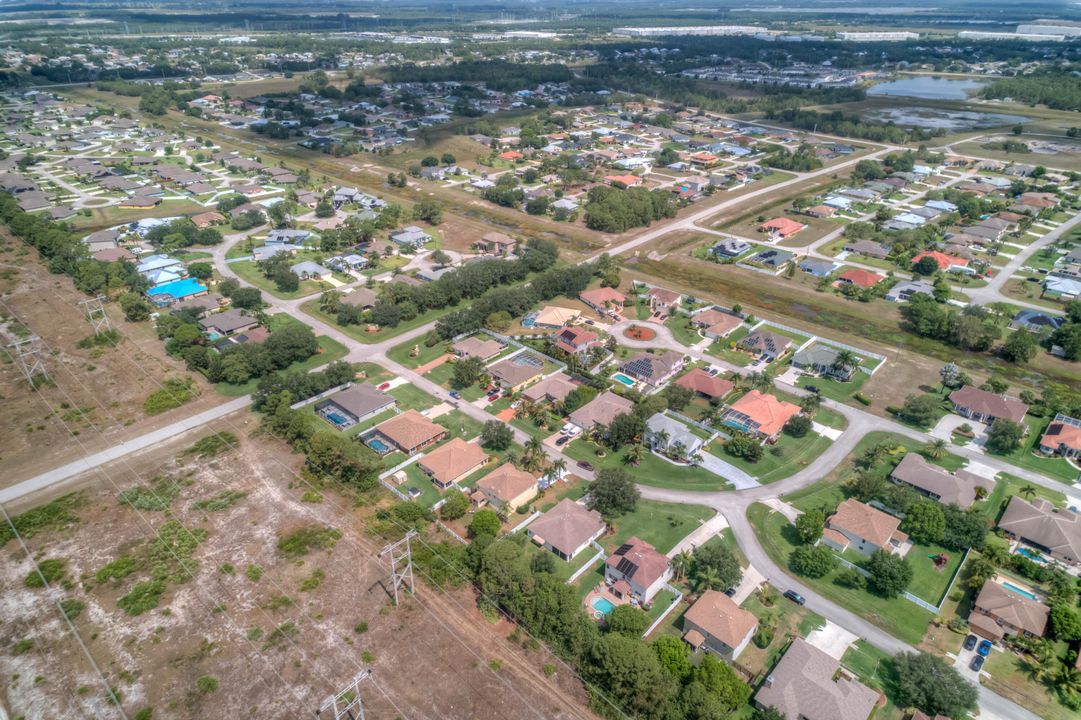 Active With Contract: $450,000 (4 beds, 2 baths, 2226 Square Feet)