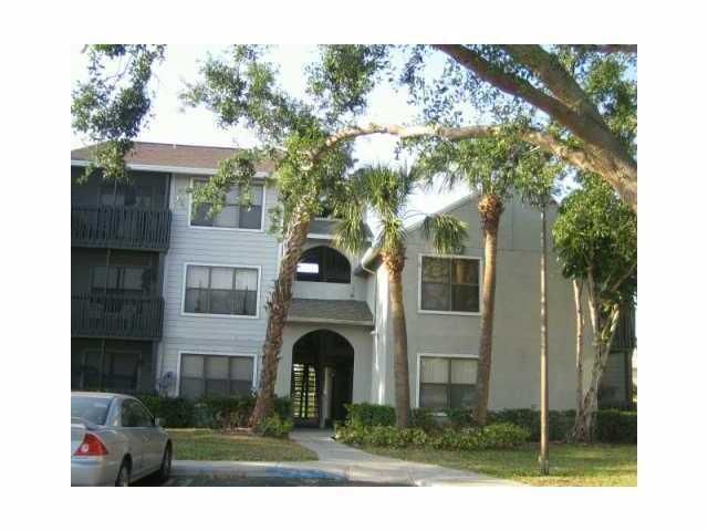 For Rent: $1,650 (1 beds, 1 baths, 758 Square Feet)