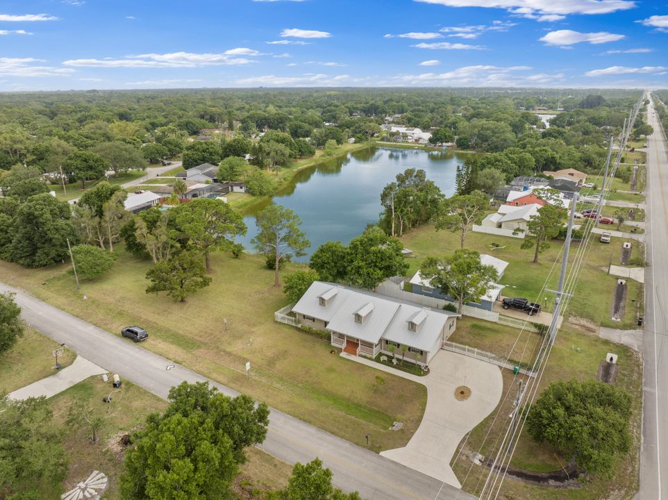 Active With Contract: $365,000 (3 beds, 2 baths, 1868 Square Feet)