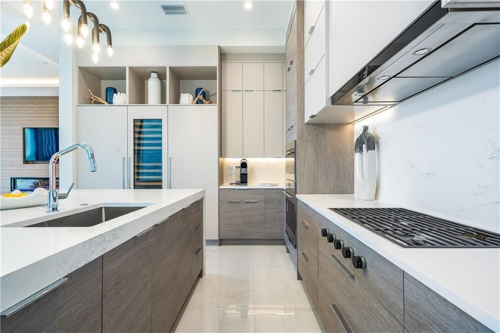 En Venta: $3,800,000 (4 camas, 5 baños, 3911 Pies cuadrados)