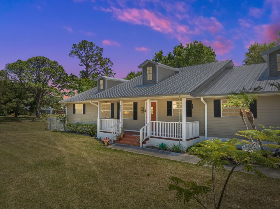 Active With Contract: $365,000 (3 beds, 2 baths, 1868 Square Feet)