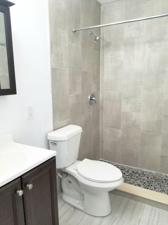 Active With Contract: $3,750 (4 beds, 2 baths, 1725 Square Feet)