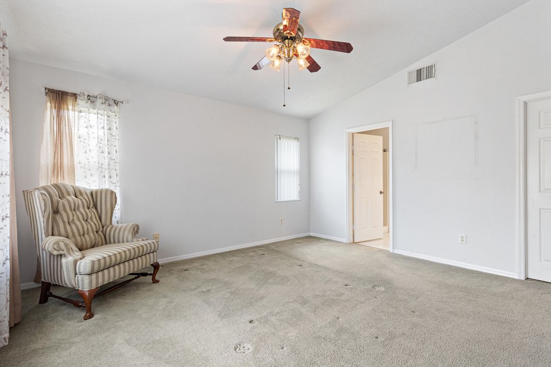 For Sale: $170,000 (3 beds, 2 baths, 1714 Square Feet)