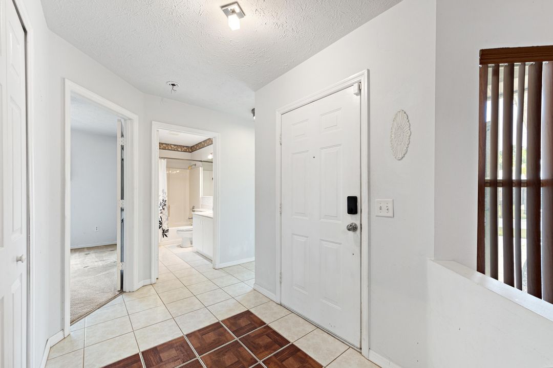 For Sale: $170,000 (3 beds, 2 baths, 1714 Square Feet)